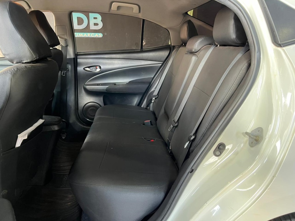 TOYOTA Yaris Sedan XL Plus Tech 1.5 16v 2019 - miniatura 8
