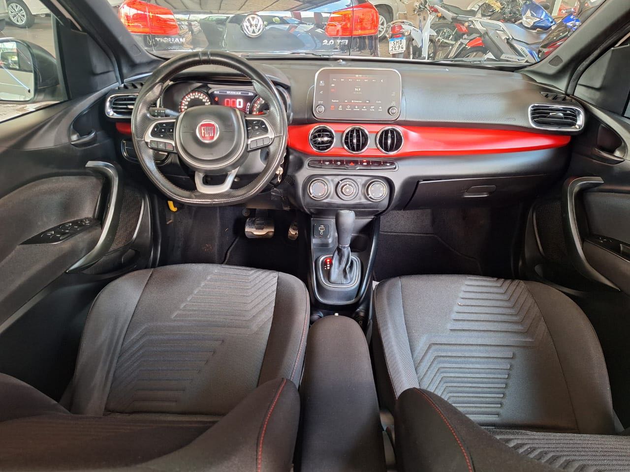 FIAT Argo HGT 1.8 16v 2018 - miniatura 8