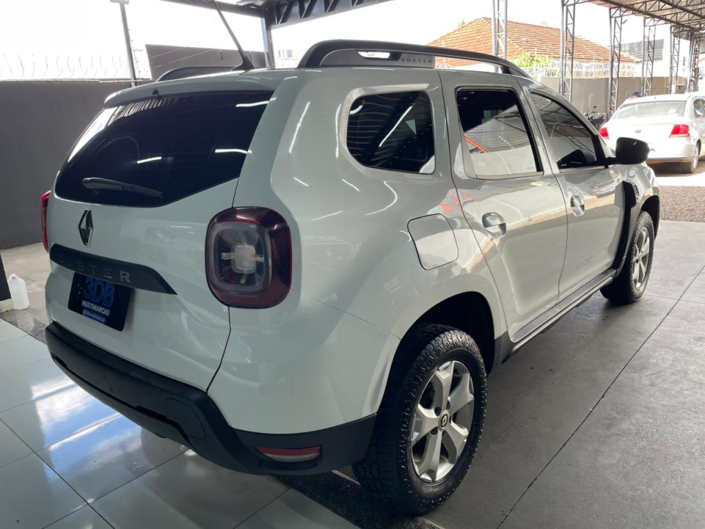 RENAULT Duster Zen 1.6 16v 2023 - miniatura 9