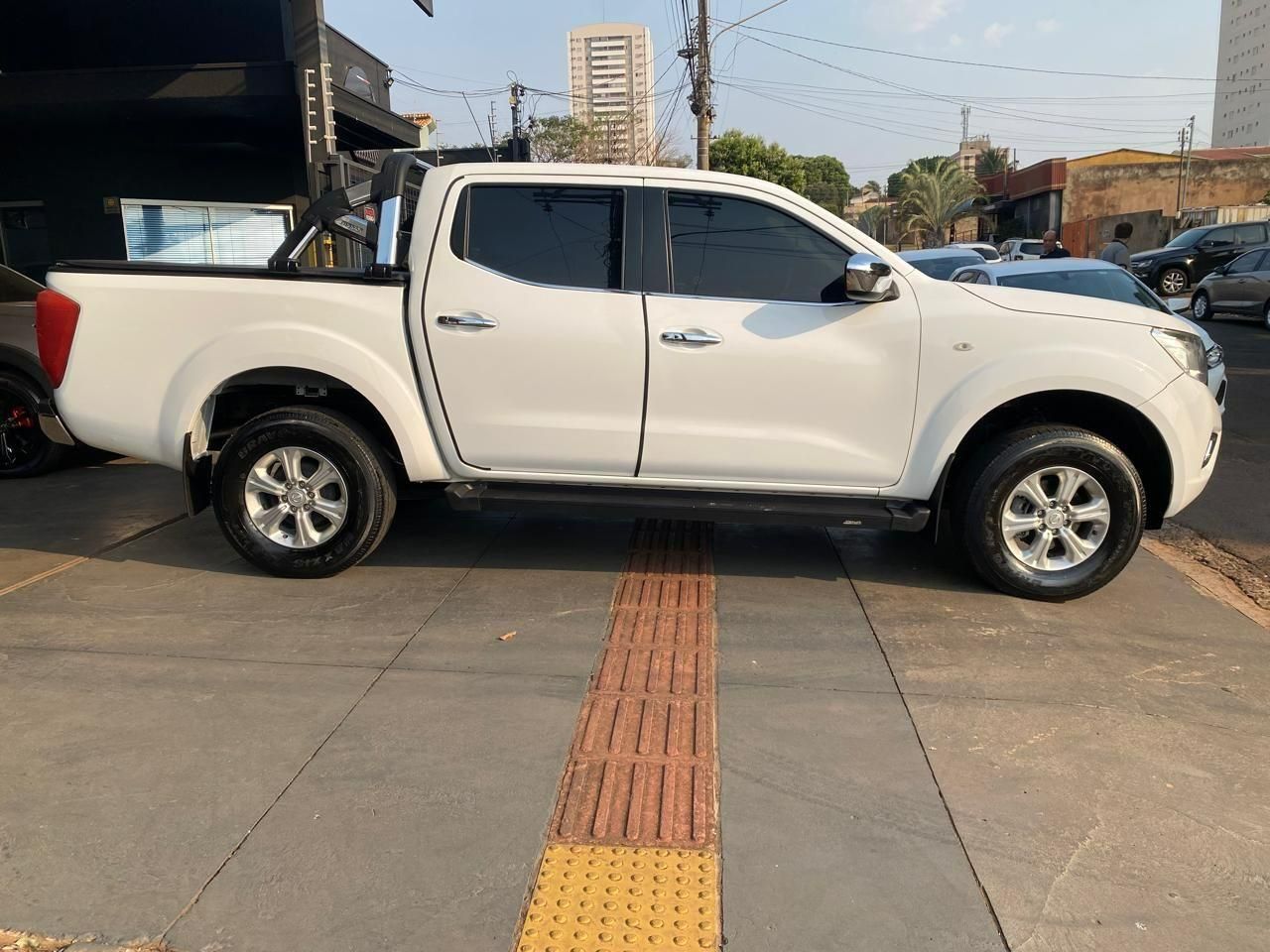 NISSAN Frontier SE 2.3TDi 16v 4X4 C.D. 2018 - miniatura 5
