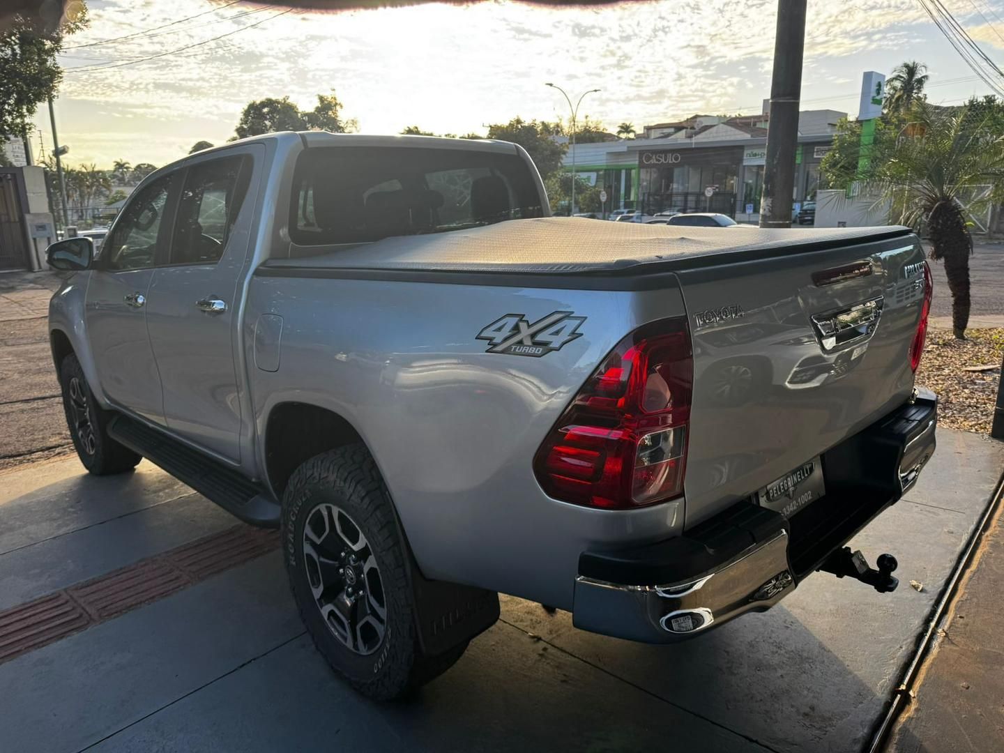 TOYOTA Hilux 2.8D 4X4 C.D. 2018 - miniatura 4