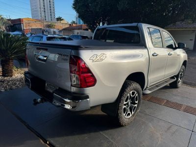 TOYOTA Hilux 2.8D 4X4 C.D. 2018 - miniatura 3