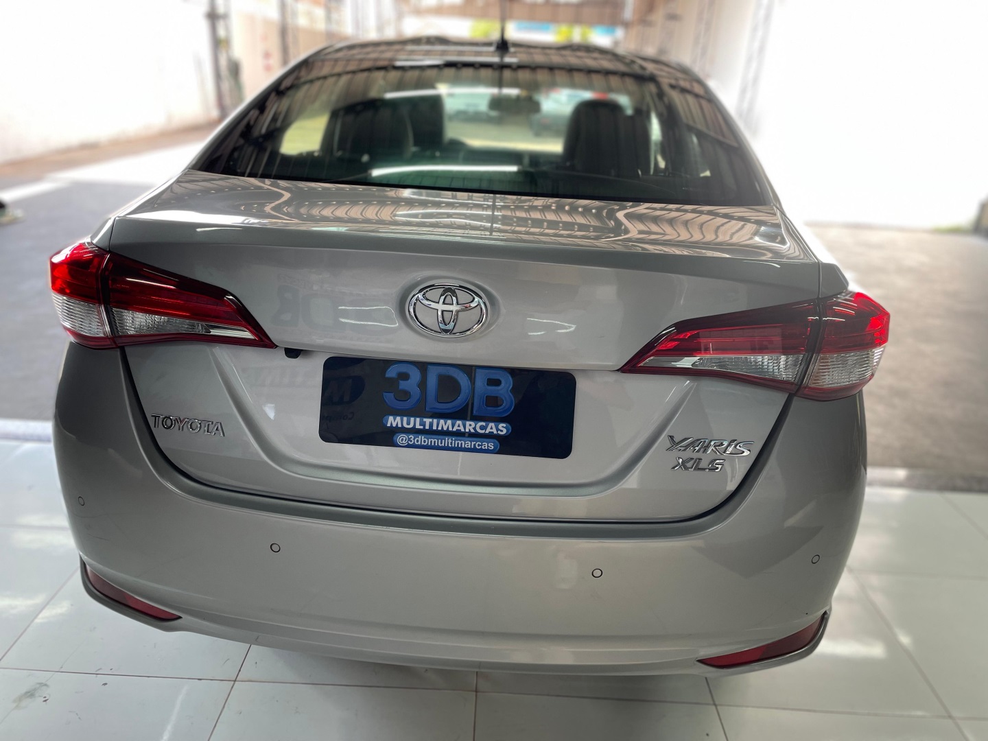 TOYOTA Yaris Hatch XLS 1.5 16v 2019 - miniatura 9