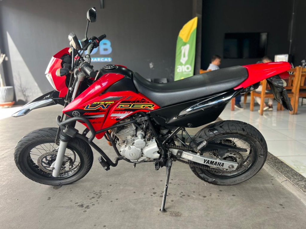 YAMAHA XTZ 250 Lander 2018