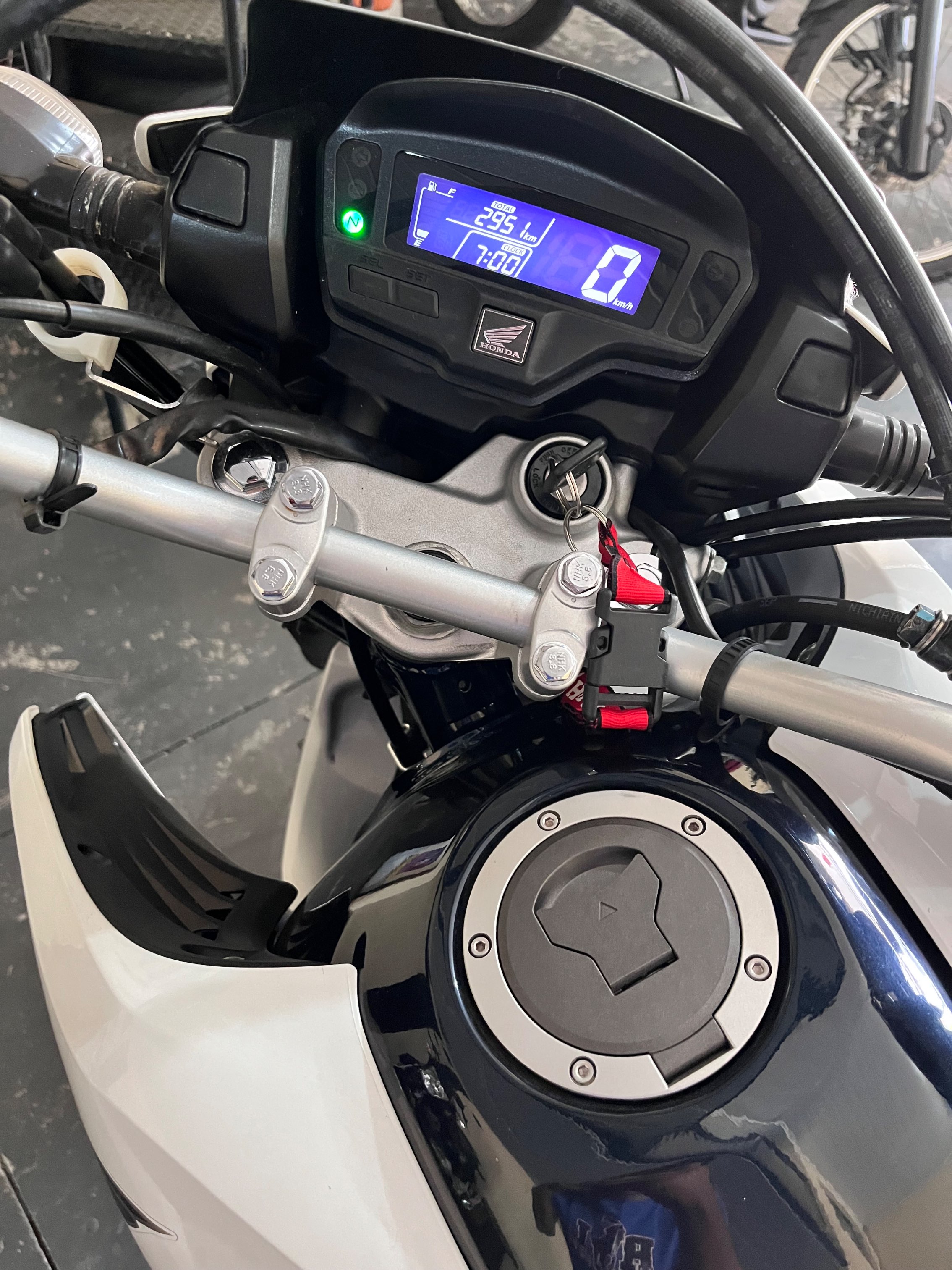HONDA NXR 160i Bros ESDD 2023 - miniatura 6