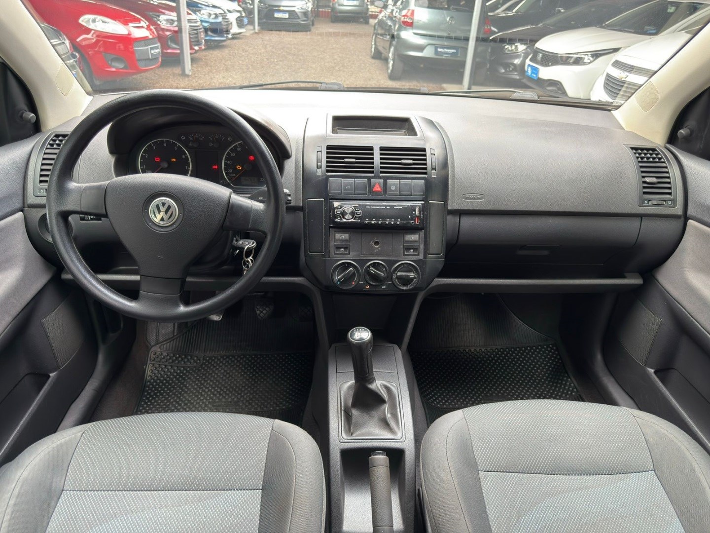 VOLKSWAGEN Polo Hatch 1.6 2009 - miniatura 8