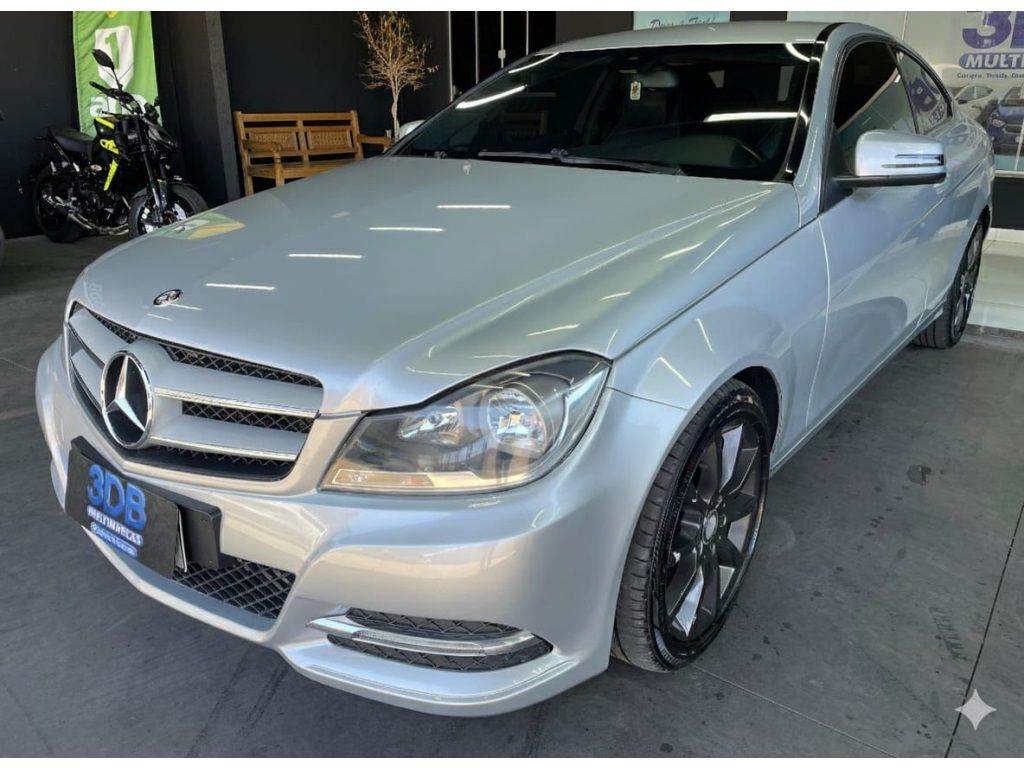 MERCEDES-BENZ C 180 Classic 1.8T 16v 2012