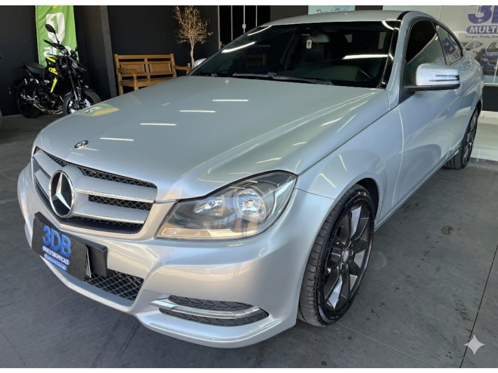 MERCEDES-BENZ C 180 Classic 1.8T 16v 2012