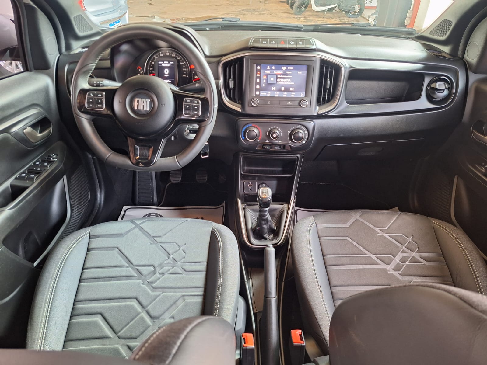 FIAT Strada Volcano 1.3 C.D. 2021 - miniatura 8
