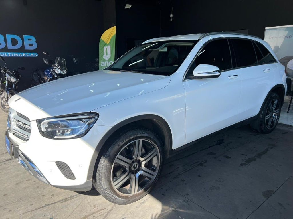 Vista principal de MERCEDES-BENZ GLC 220d Off-Road 2.0TDi 16v 4Matic 2020