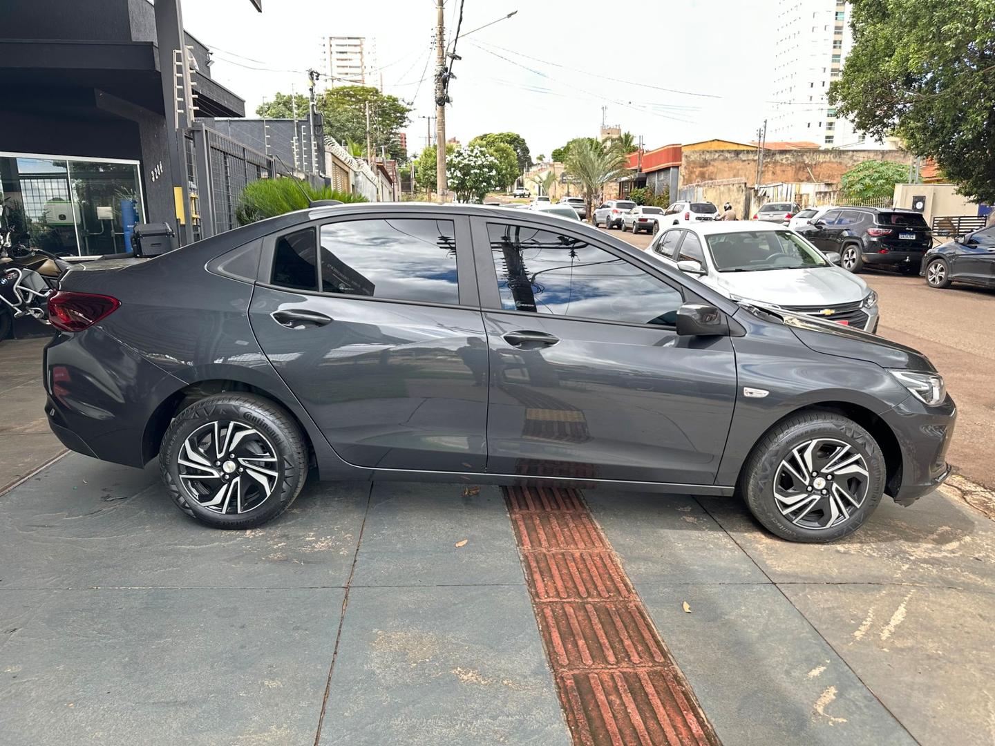 CHEVROLET Onix Sedan Plus LT 1.0T 12v 2025 - miniatura 6