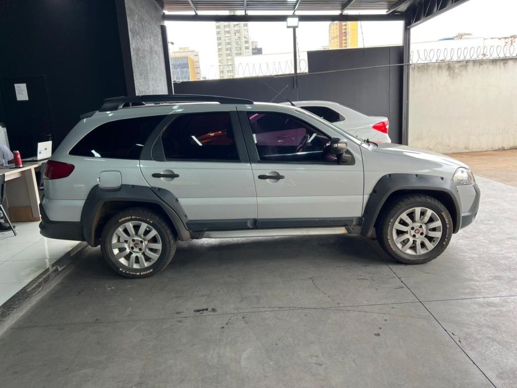FIAT Palio Weekend Adventure 1.8 16v Dualogic 2015 - miniatura 9