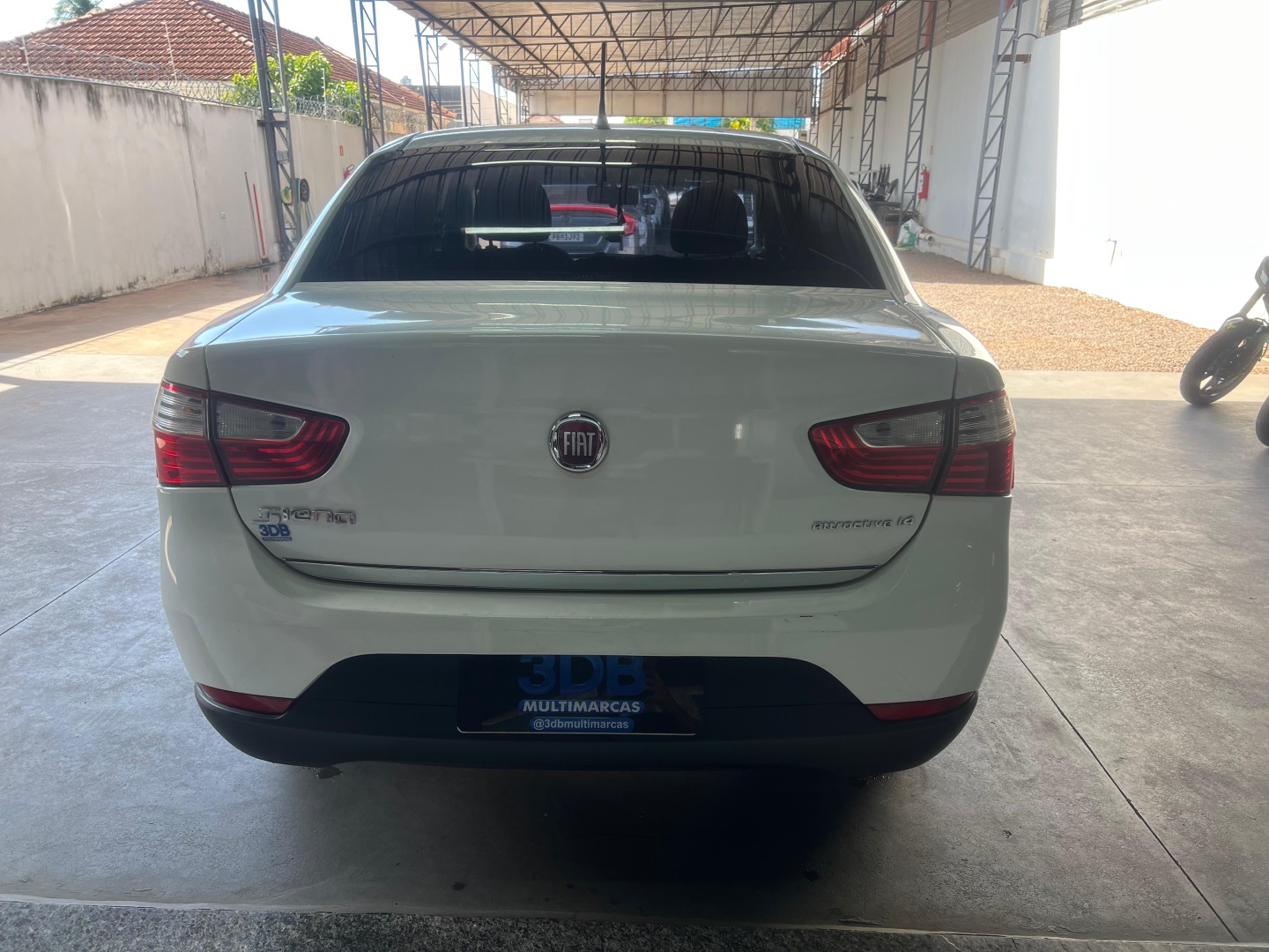 FIAT Grand Siena Attractive 1.4 2018 - miniatura 7