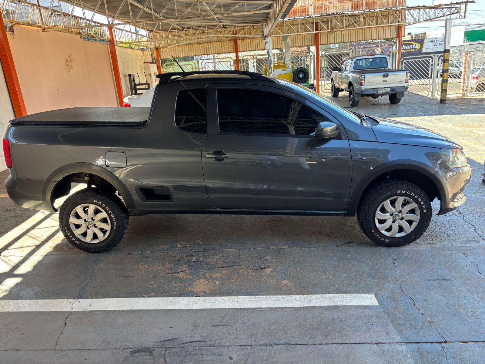 VOLKSWAGEN Saveiro Trendline 1.6 C.S. 2015 - miniatura 2
