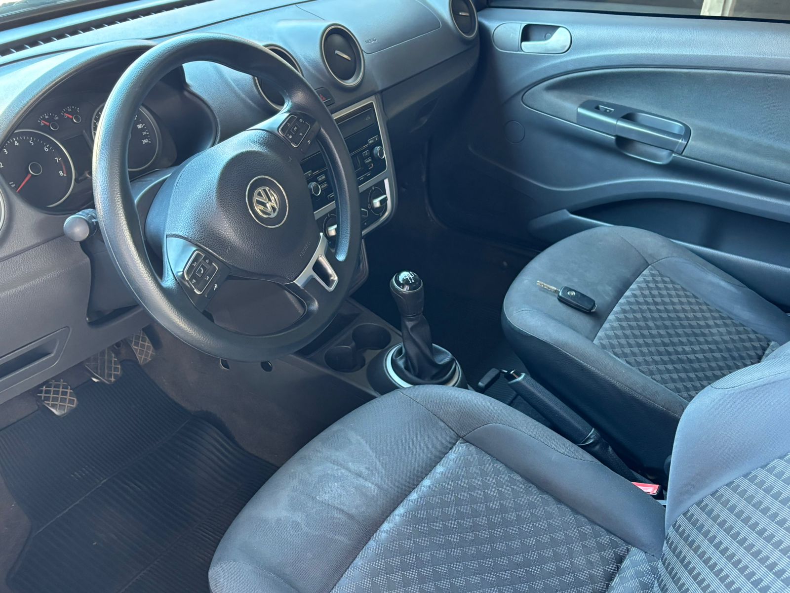 VOLKSWAGEN Saveiro Trendline 1.6 C.S. 2015 - miniatura 6