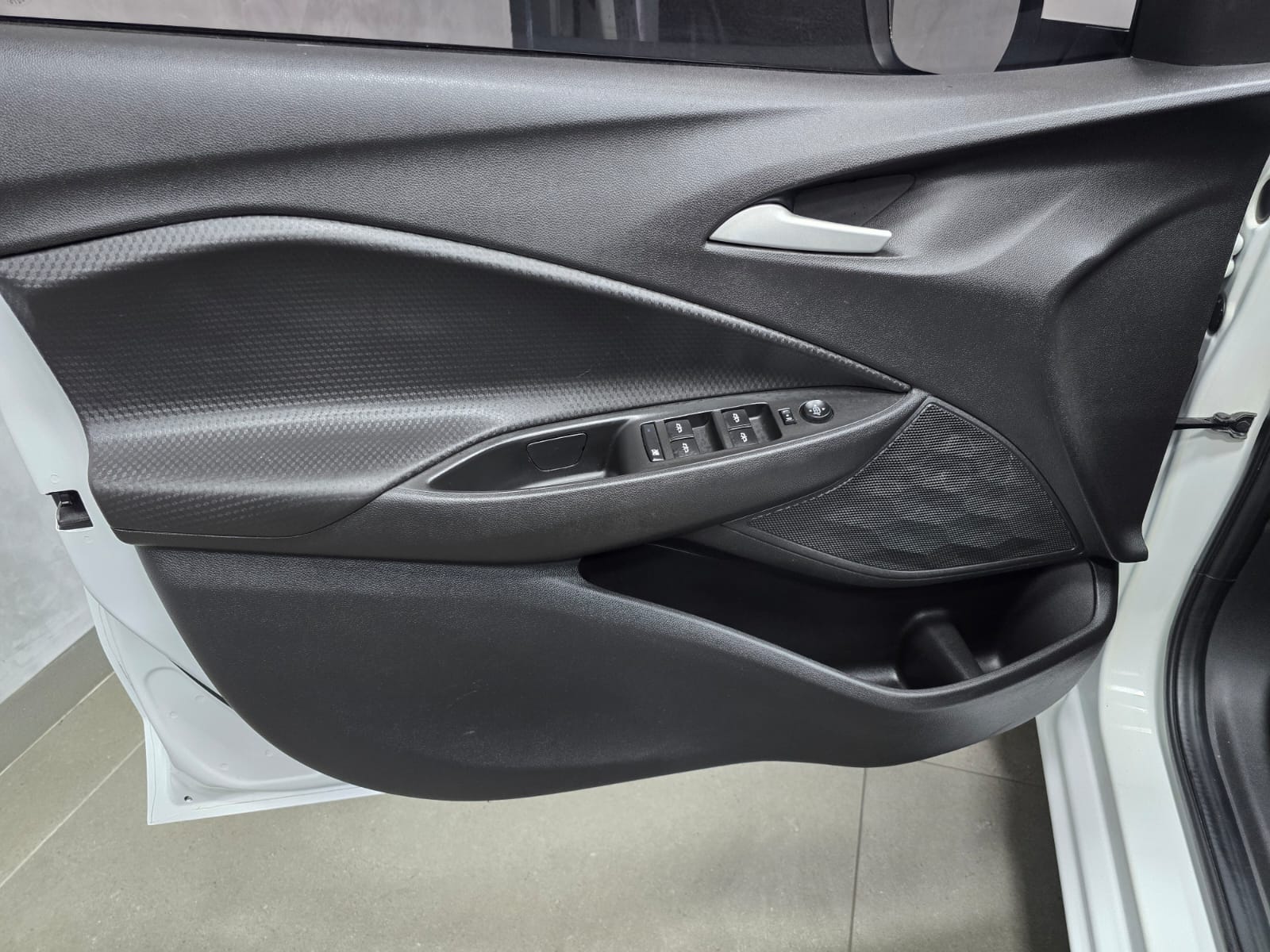 CHEVROLET Onix Hatch LT 1.0 12v 2020 - miniatura 7