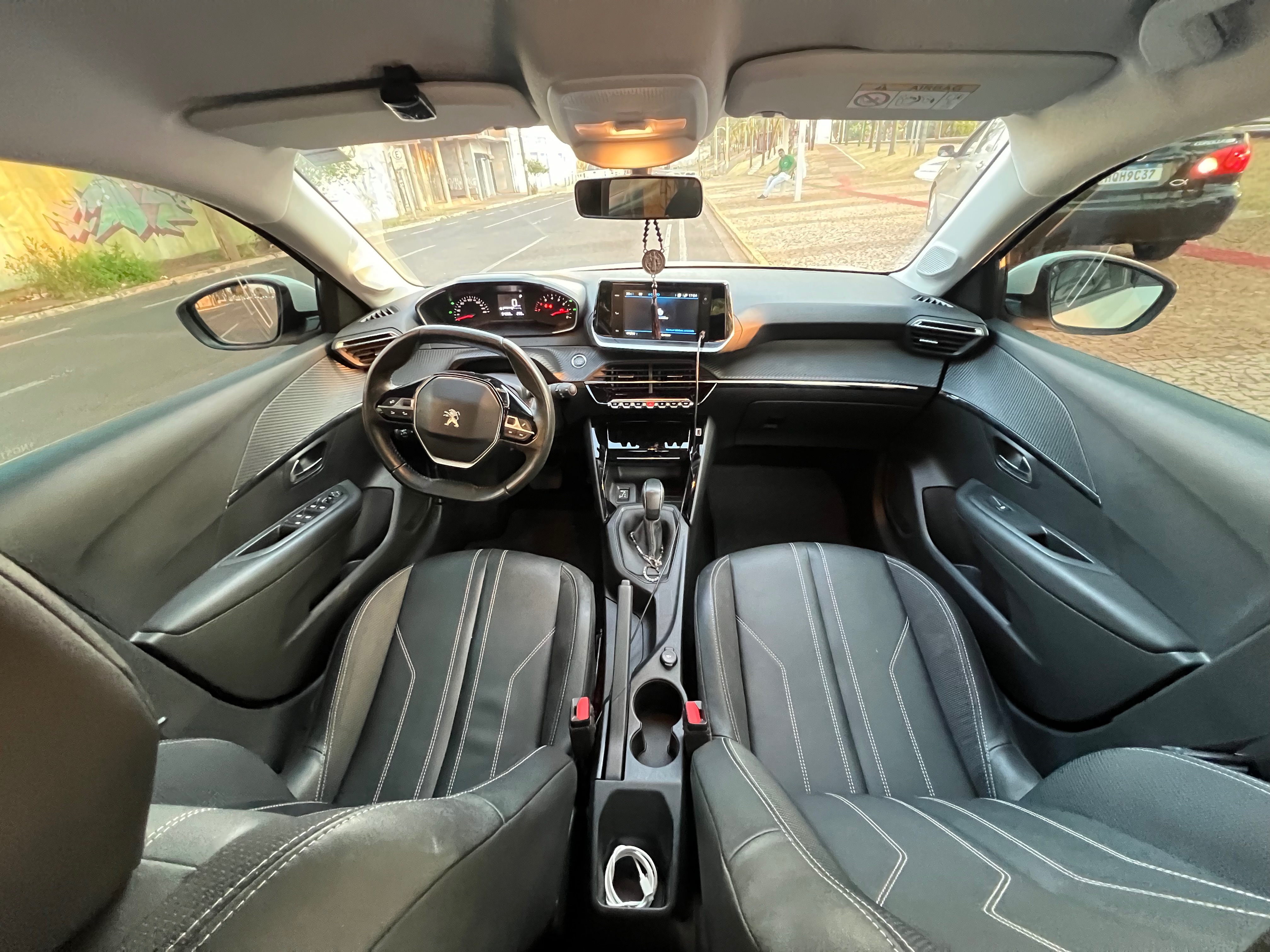 PEUGEOT 208 Allure 1.6 16v 2022 - miniatura 6