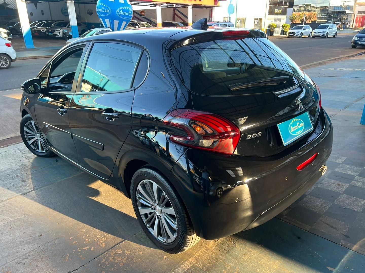 PEUGEOT 208 Griffe 1.6 16v 2020 - miniatura 3