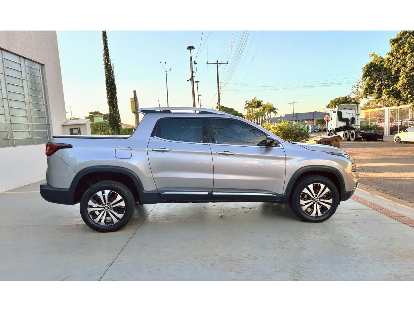 FIAT Toro Volcano 1.3T 16v 2022 - miniatura 6