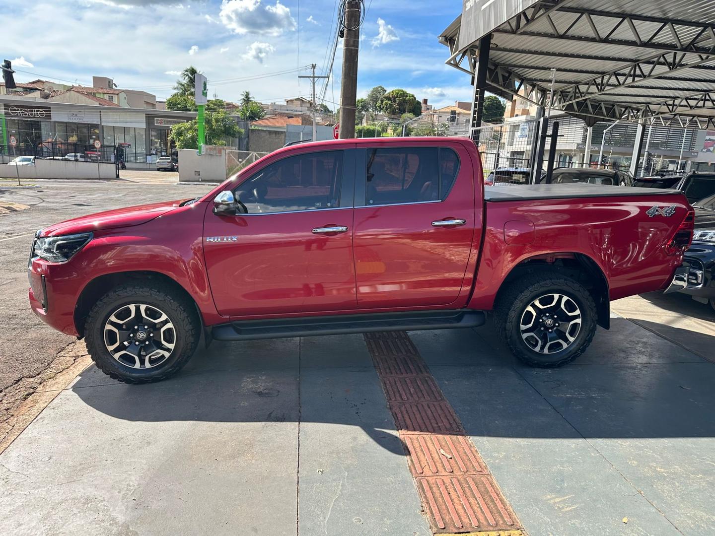 TOYOTA Hilux SRX D4-D 2.8TDi 16v 4X4 C.D. 2021 - miniatura 3