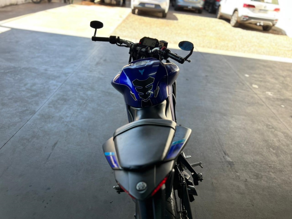 YAMAHA MT -03 321 2024 - miniatura 9