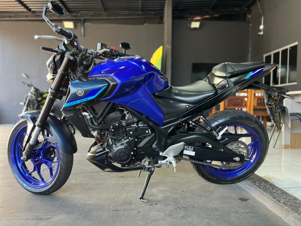 YAMAHA MT -03 321 2024 - miniatura 5