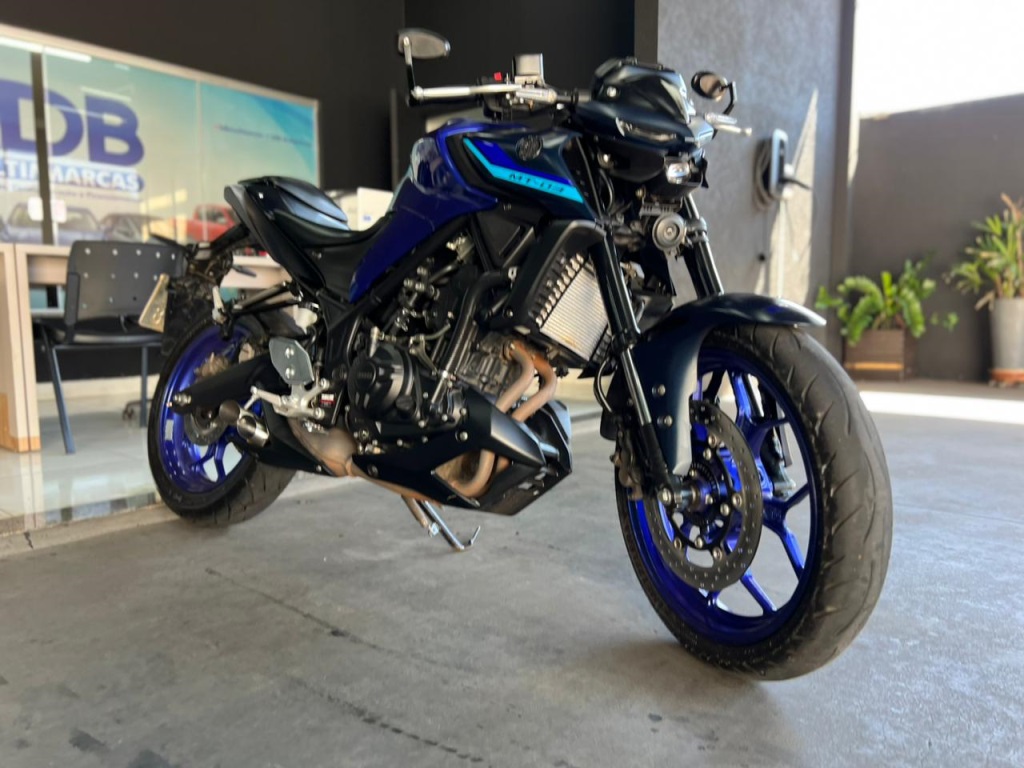 YAMAHA MT -03 321 2024 - miniatura 2