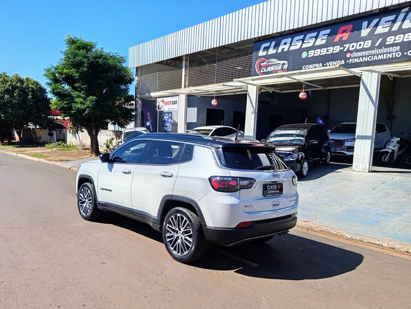 JEEP Compass Limited 1.3 16v T270 2023 - miniatura 3