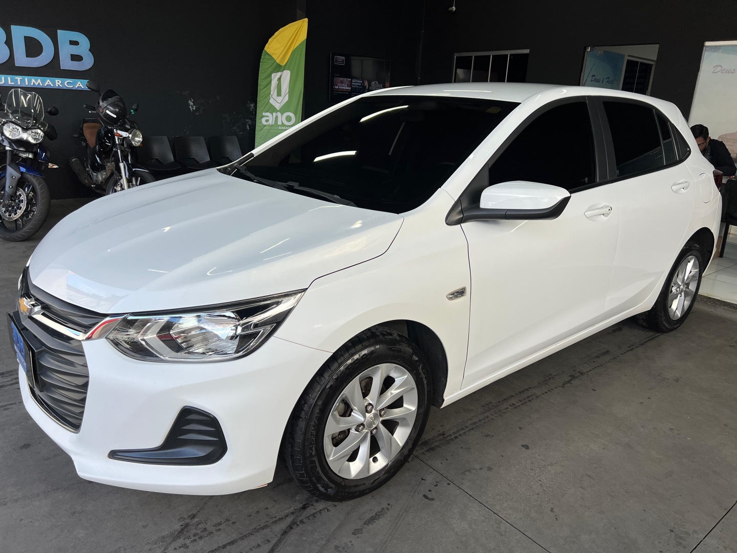 CHEVROLET Onix Hatch LT 1.0 12v 2023