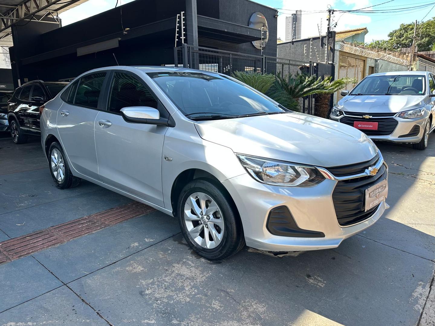 Vista principal de CHEVROLET Onix Sedan Plus LT 1.0T 12v 2023