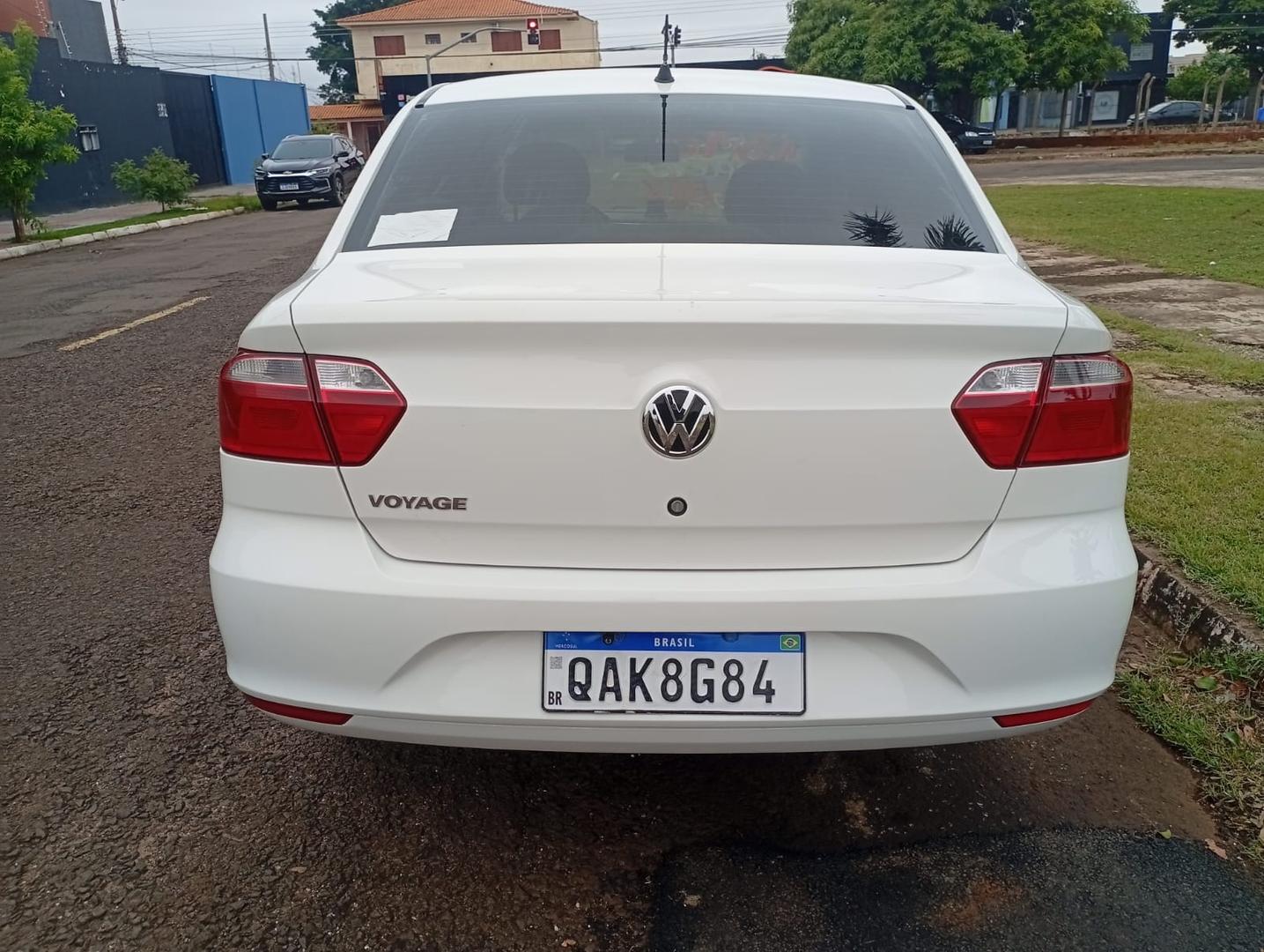 VOLKSWAGEN Voyage Trendline 1.6 2018 - miniatura 4