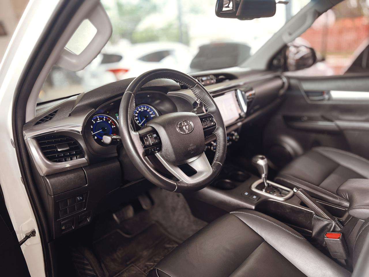 TOYOTA Hilux SRV 2.7 16v C.D. 2020 - miniatura 9