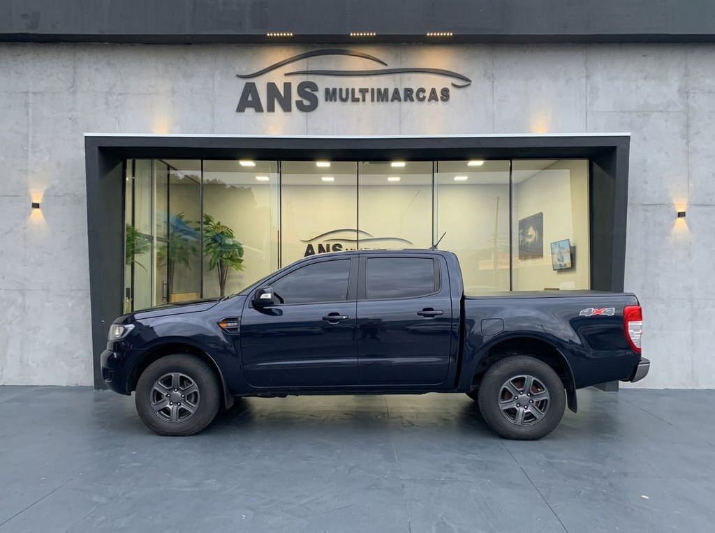 FORD Ranger XLS 2.2TDCi 16v 4x4 C.D. 2023 - miniatura 5