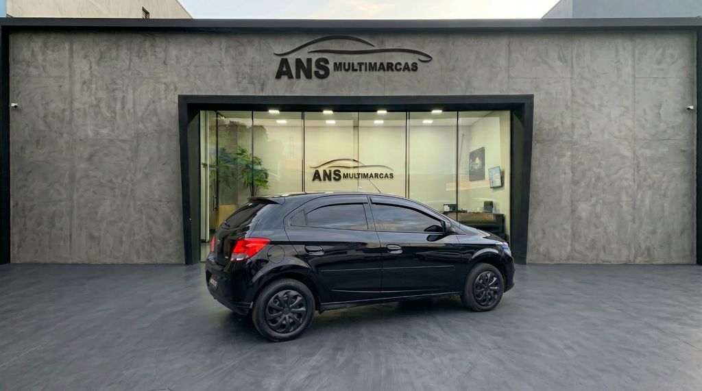 CHEVROLET Onix LT 1.4 2016 - miniatura 5