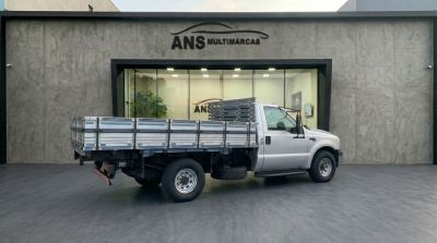 FORD F350 V8  2011 - miniatura 4