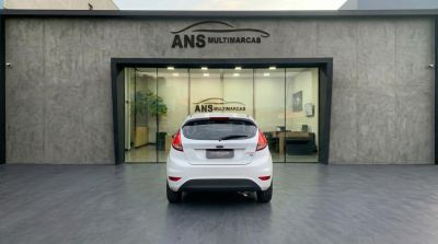 FORD Fiesta Hatch SE 1.5 16v 2015 - miniatura 4