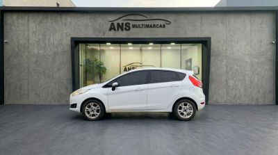 FORD Fiesta Hatch SE 1.5 16v 2015 - miniatura 6