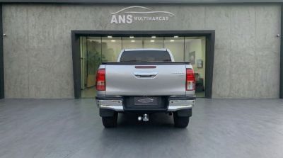 TOYOTA Hilux SRV D4-D 2.8TDi 16v 4X4 C.D. 2021 - miniatura 4