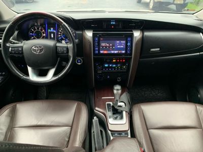 TOYOTA Hilux SRX D4-D 2.8TDi 16v 4x4 2019 - miniatura 9