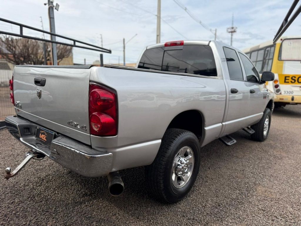 DODGE Ram 2500 SLT 5.9TDi 24v 4X4 C.D. 2008 - miniatura 10