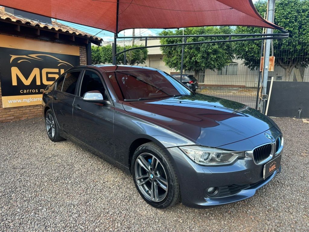 BMW 320i Sport 2.0T 16v 2014 - miniatura 2