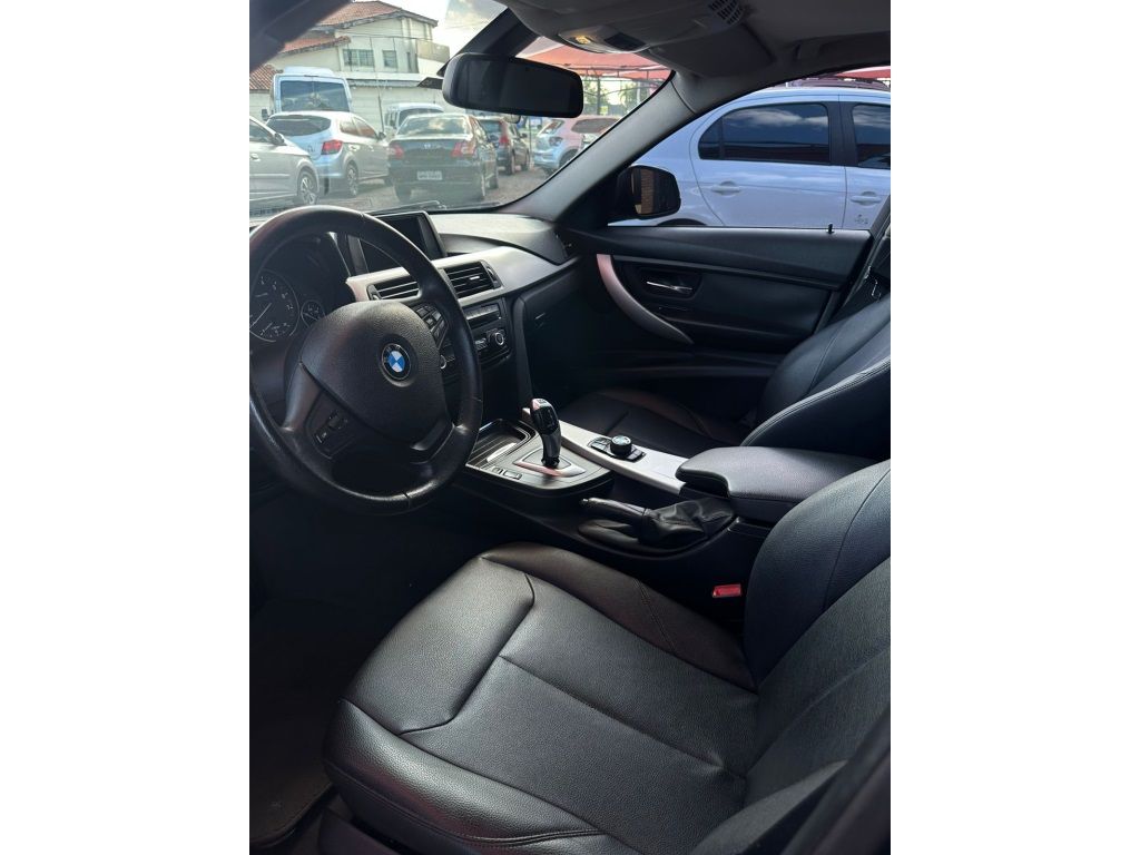 BMW 320i Sport 2.0T 16v 2014 - miniatura 3