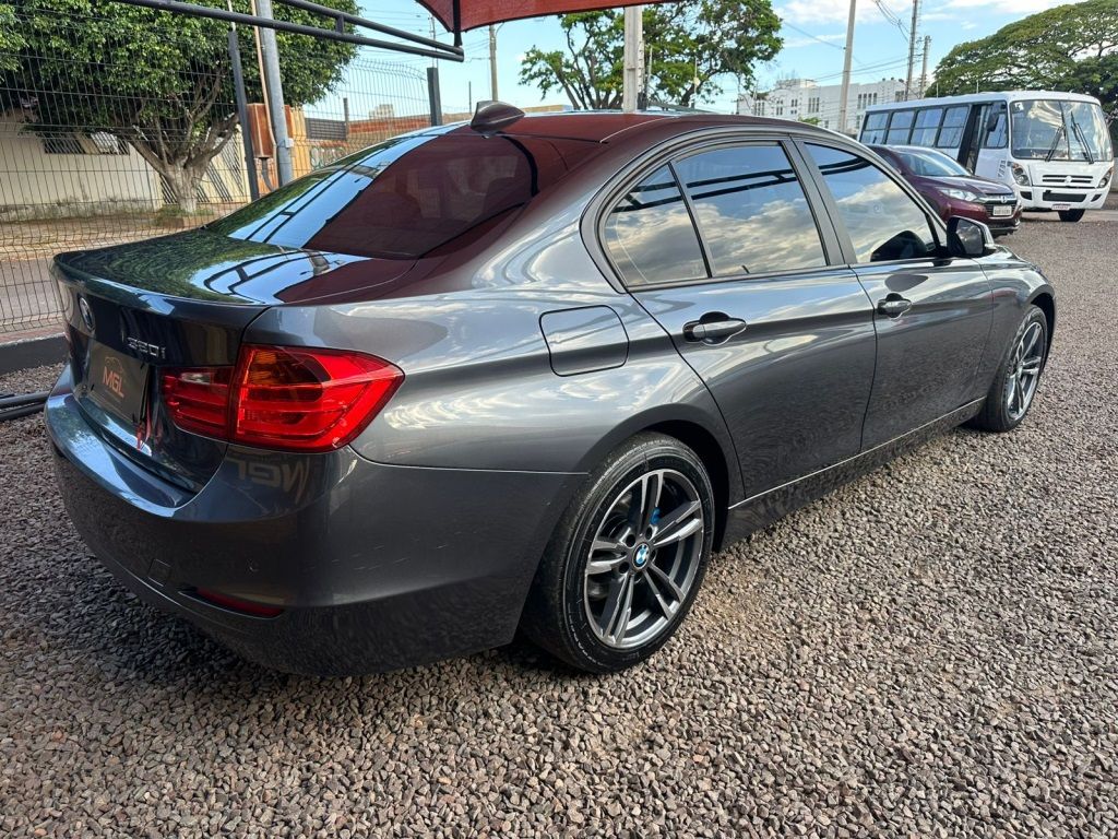 BMW 320i Sport 2.0T 16v 2014 - miniatura 7