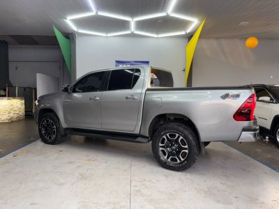 TOYOTA Hilux SRX D4-D 2.8TDi 16v 4X4 C.D. 2019 - miniatura 4