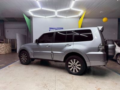 MITSUBISHI Pajero Full HPE 3.8 V6 24v 4x4 2008 - miniatura 3