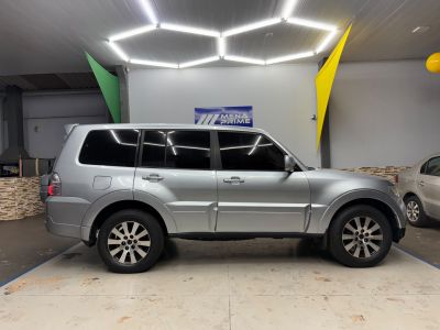 MITSUBISHI Pajero Full HPE 3.8 V6 24v 4x4 2008 - miniatura 7