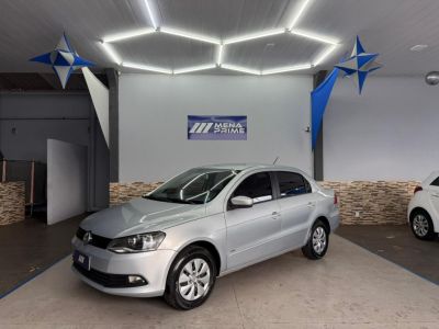 VOLKSWAGEN Voyage 1.0 2014