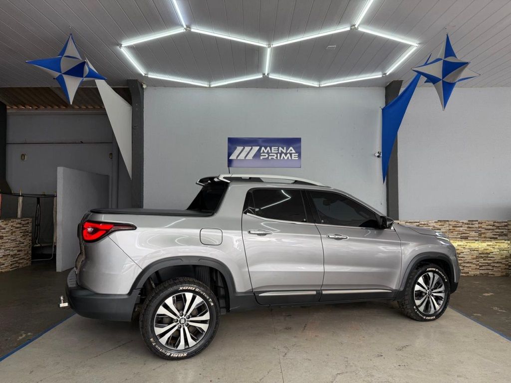 FIAT Toro Volcano 2.0TDi 16v 4x4 2024 - miniatura 3