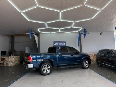 RAM 1500 Classic Laramie 5.7 V8 4X4 C.D. 2023 - miniatura 3