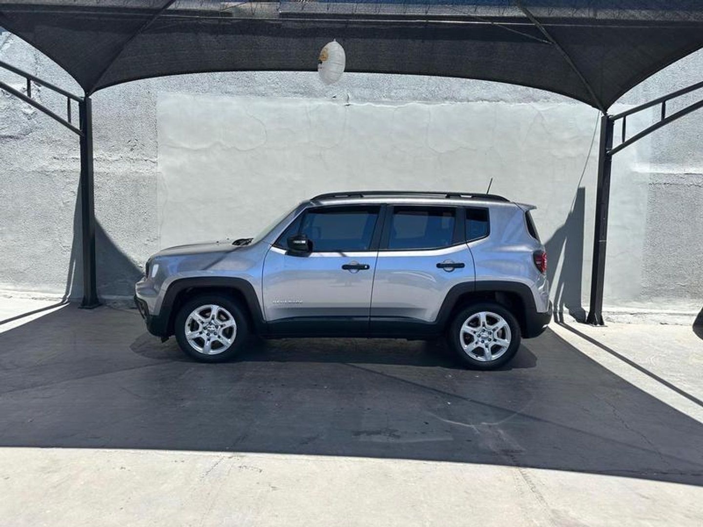 JEEP Renegade Sport 1.3 16v T270 2023 - miniatura 6